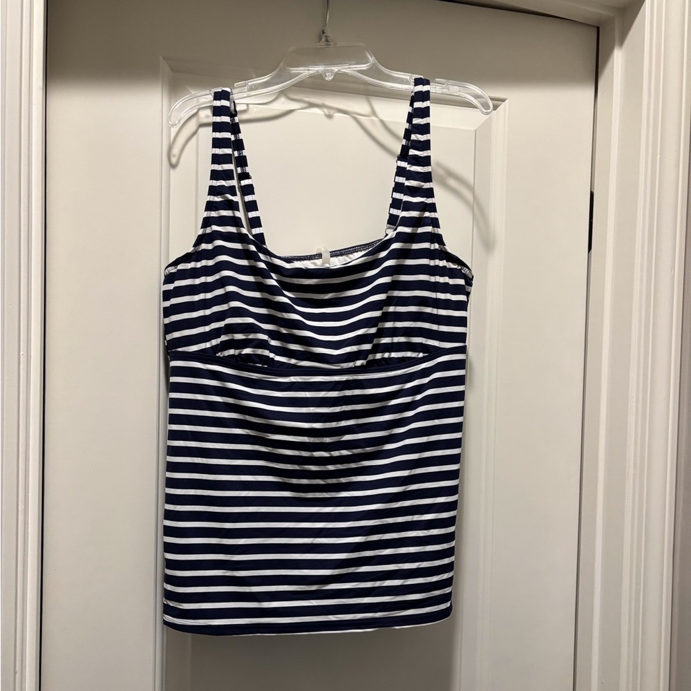 Lands End
Navy and White Striped Women's Tankini